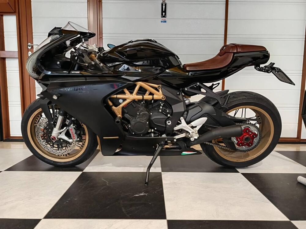 MV Agusta Superveloce 800 S (2021 - 25) (3)