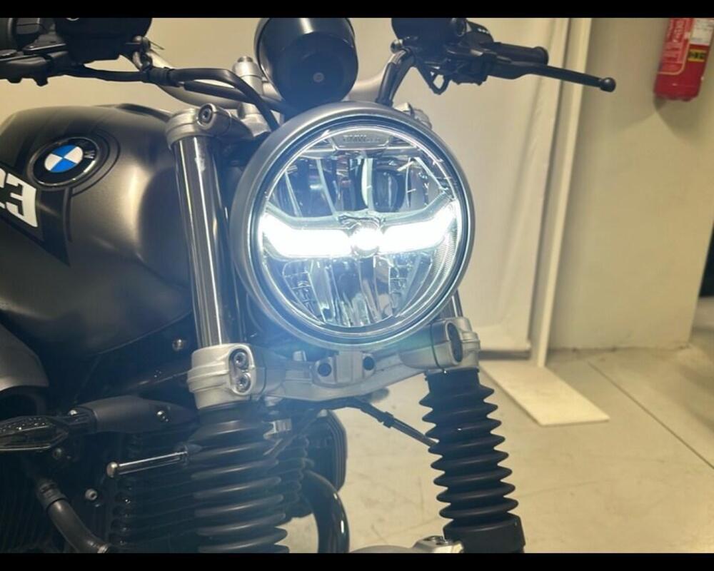 Bmw R nineT Scrambler (2021 - 24) (13)