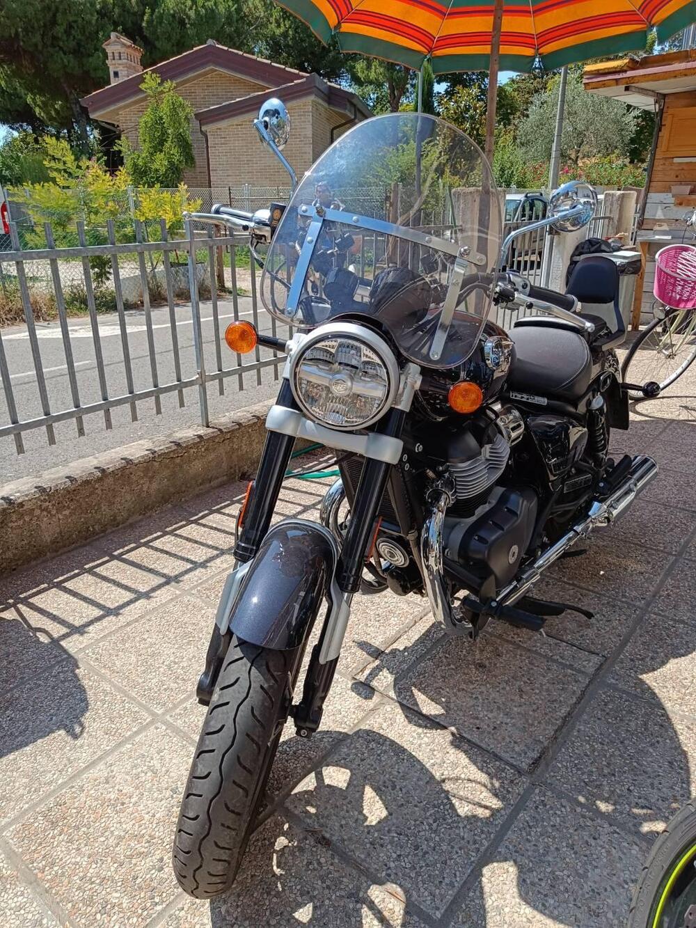 Royal Enfield Super Meteor 650 (2023 - 26) (2)