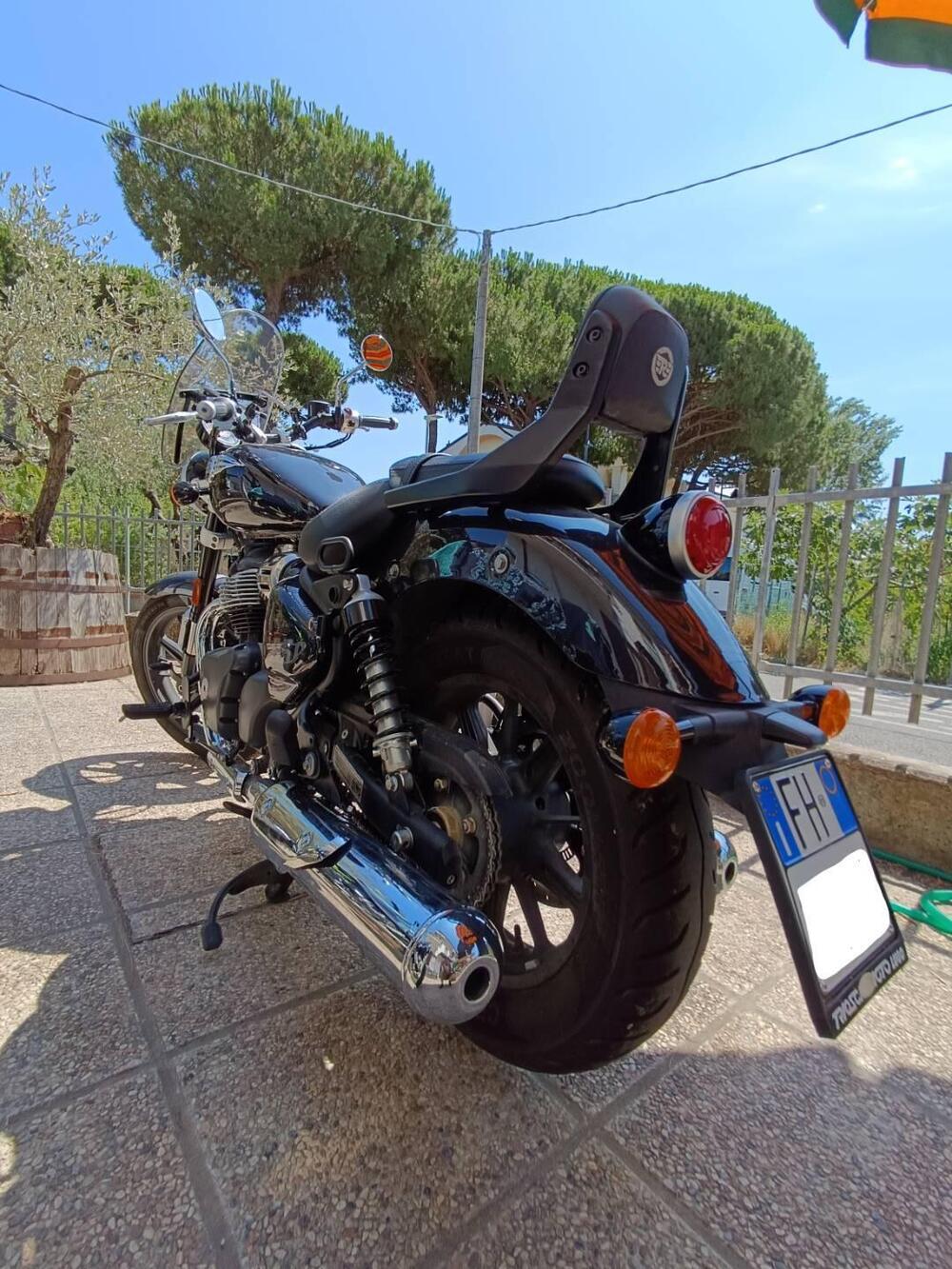 Royal Enfield Super Meteor 650 (2023 - 26) (3)