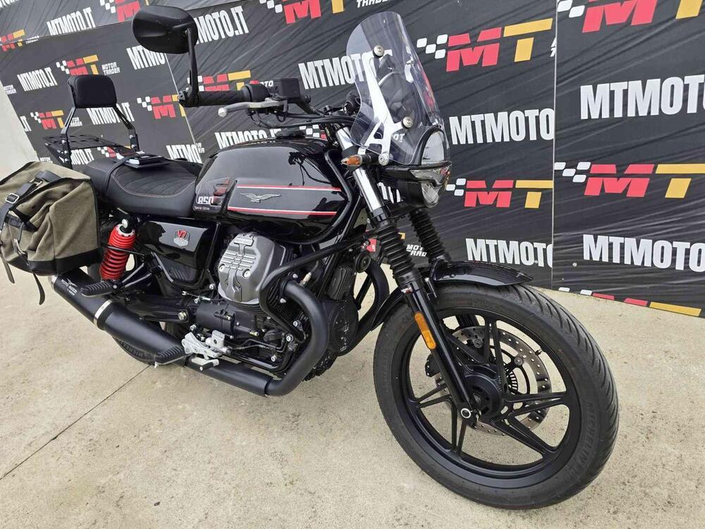 Moto Guzzi V7 Stone Special Edition (2022 - 25) (5)