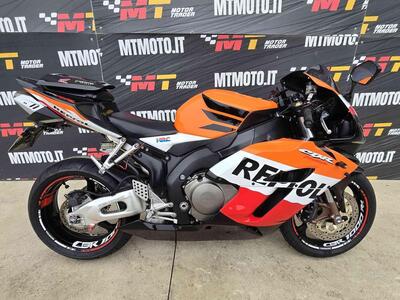Honda CBR 1000 RR Fireblade (2004 - 05) usata