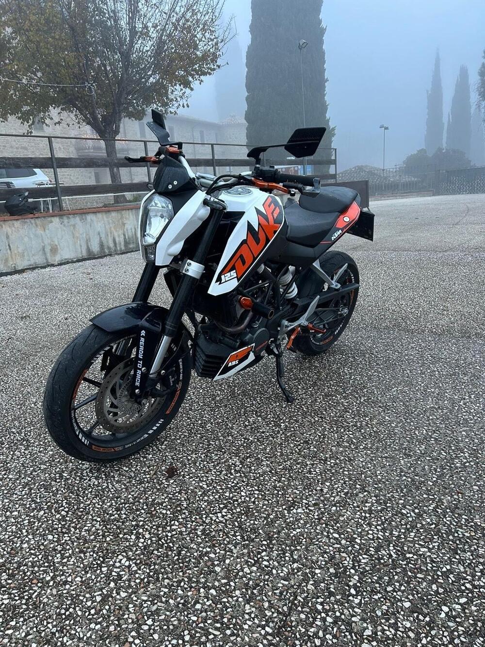 KTM 125 Duke ABS (2013 - 16) (2)
