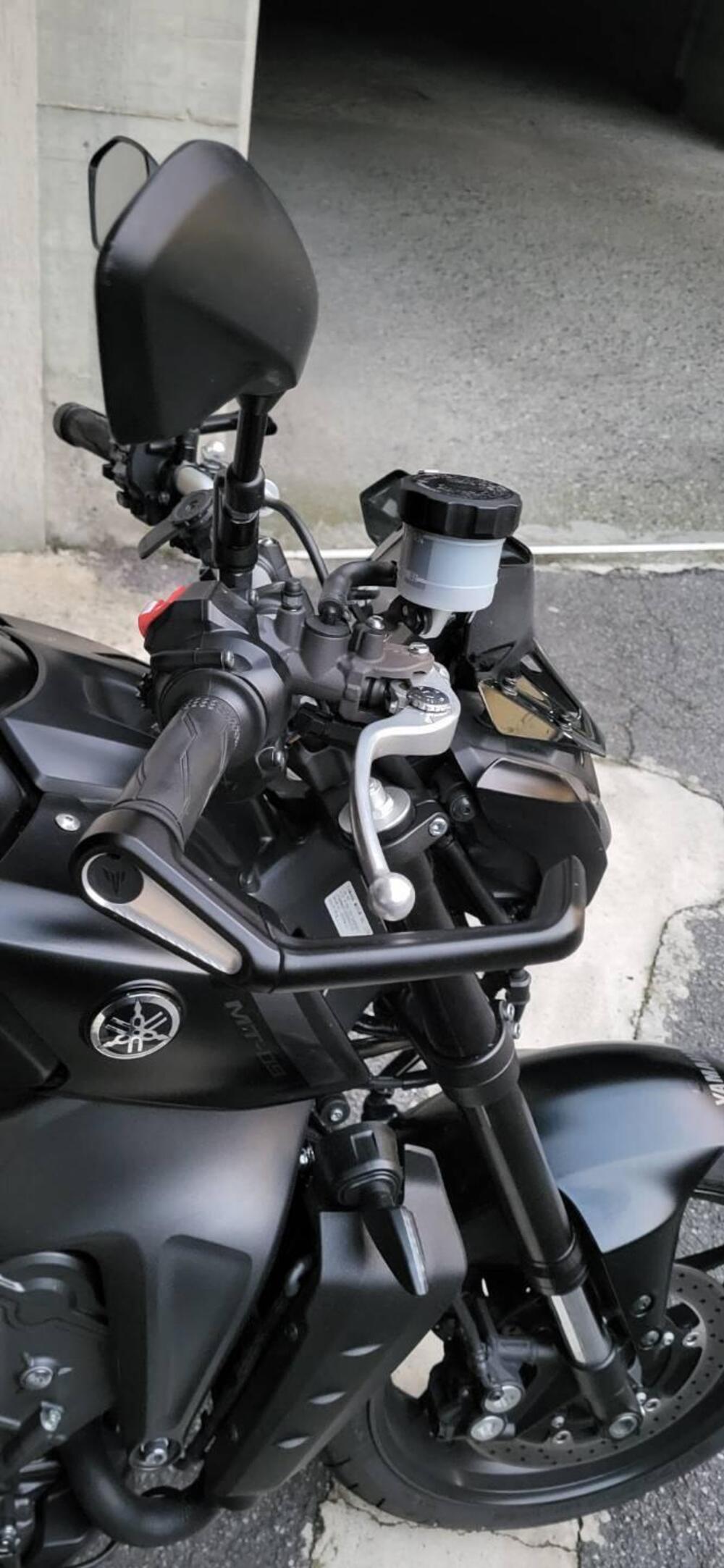 Yamaha MT-09 (2021 - 23) (14)