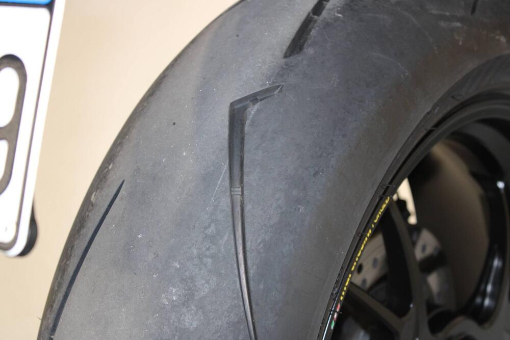 Ducati Streetfighter V4 1100 S (2021 - 22) (10)