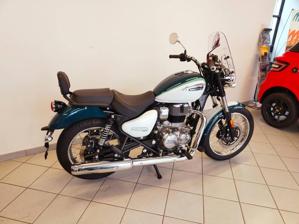 Royal Enfield Meteor 350 Aurora (2024 - 26) (9)