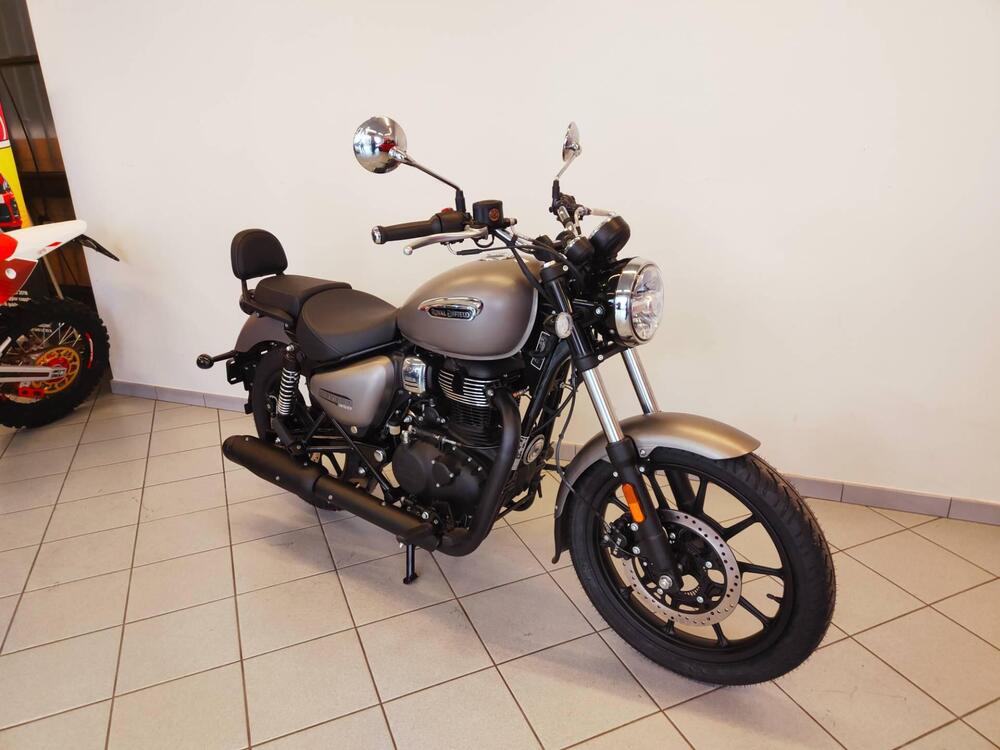 Royal Enfield Meteor 350 (2021 - 26) (3)