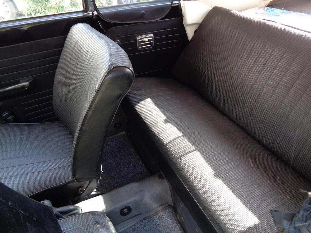 Volkswagen maggiolone cabrio  d'epoca a Forlì-Cesena (10)