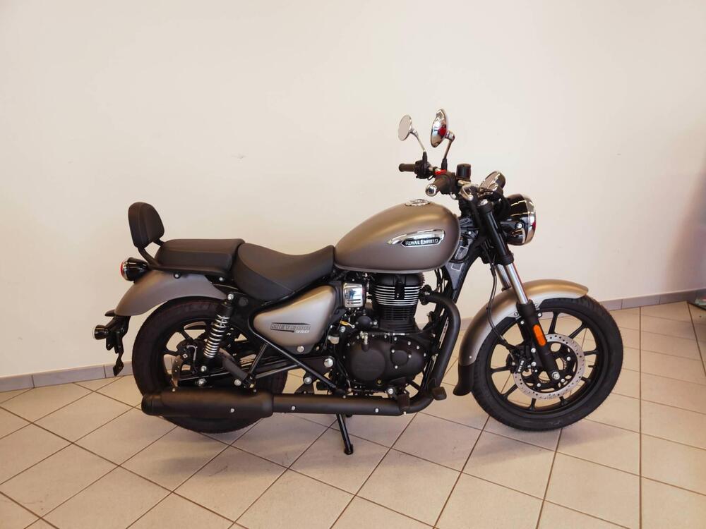 Royal Enfield Meteor 350 (2021 - 26) (7)