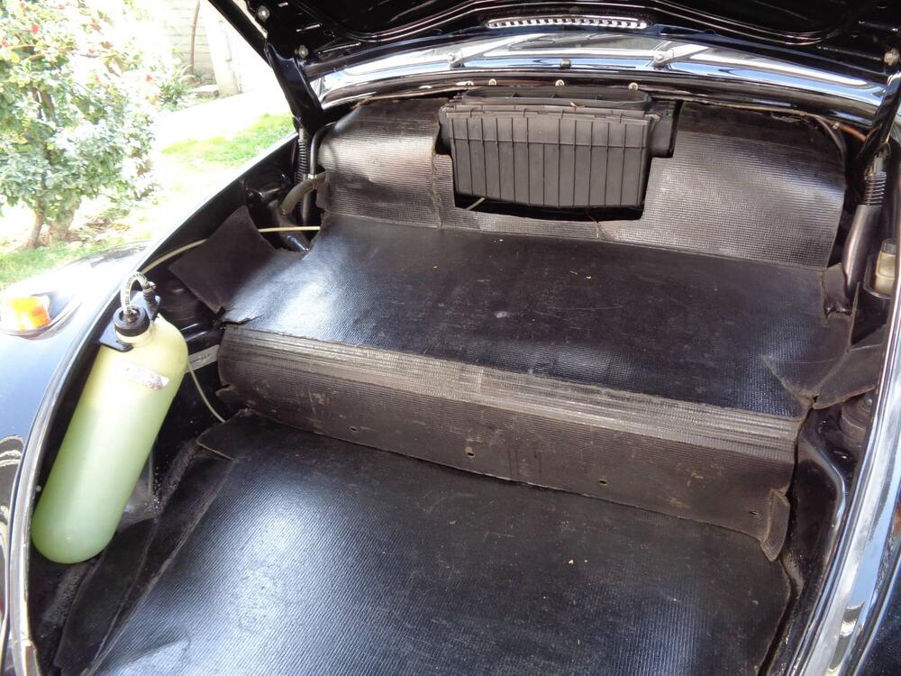 Volkswagen maggiolone cabrio  d'epoca a Forlì-Cesena (11)