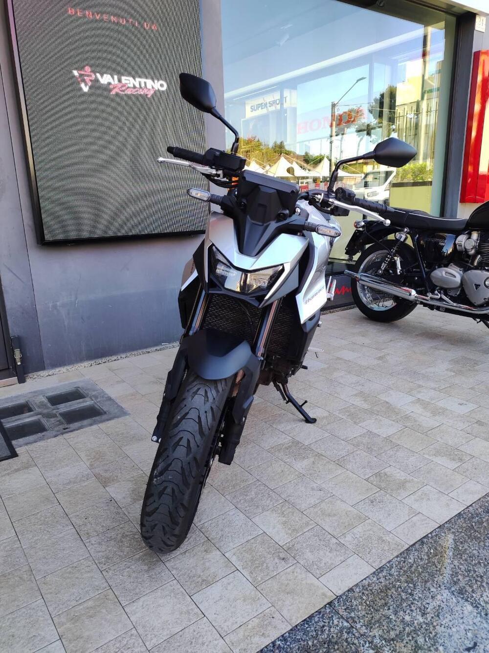 Honda CB 750 Hornet (2025) (2)