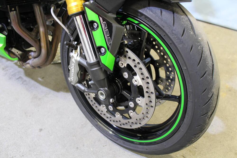 Kawasaki Z 900 SE (2022 - 24) (7)