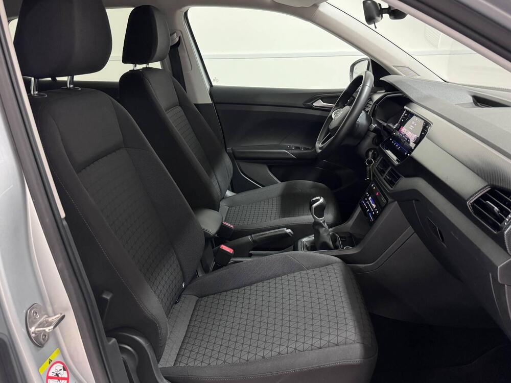 Volkswagen T-Cross usata a Macerata (13)