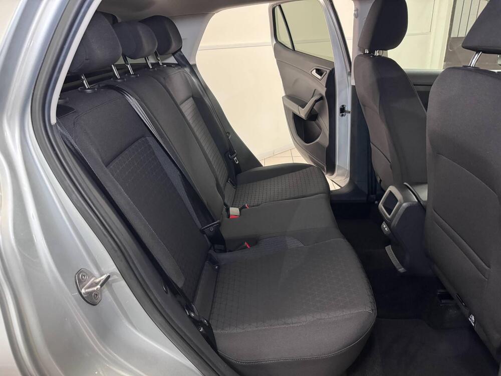 Volkswagen T-Cross usata a Macerata (14)