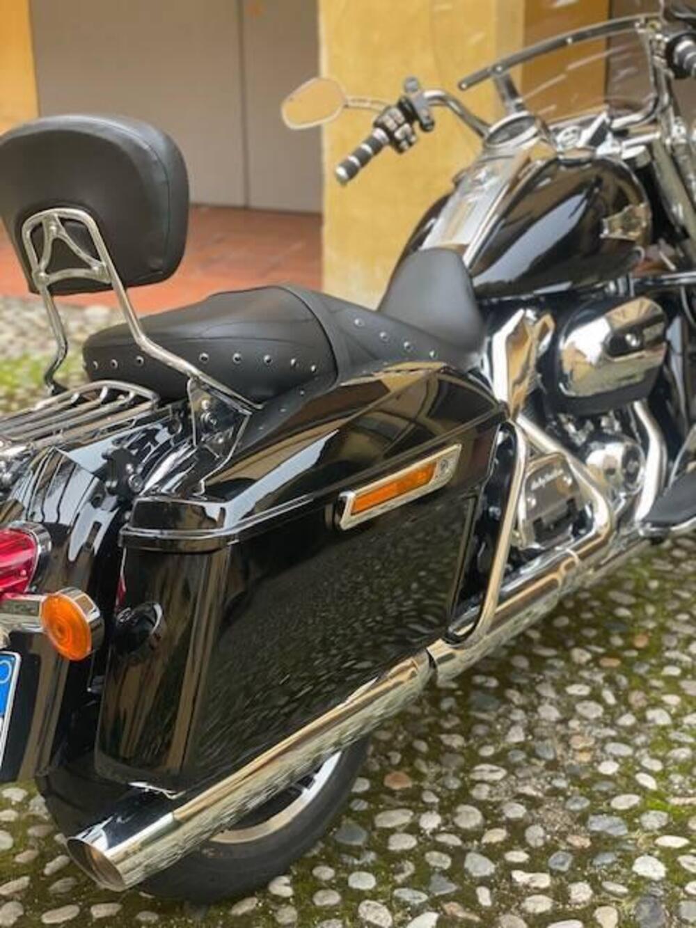 Harley-Davidson 107 Road King Classic (2019 - 20) - FLHRC (4)