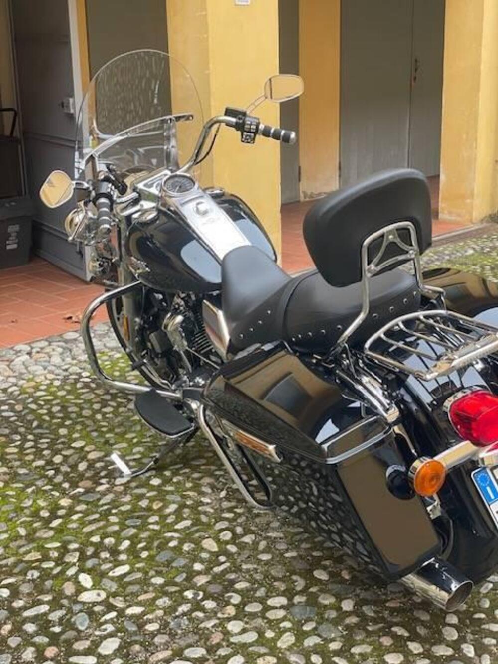 Harley-Davidson 107 Road King Classic (2019 - 20) - FLHRC (5)