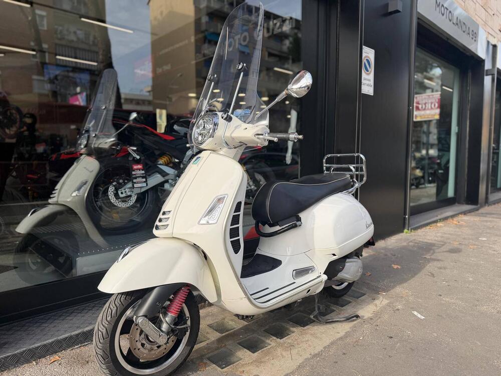 Vespa GTS 300 Hpe (2019) (8)