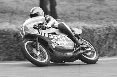 Auguri a Johnny Cecotto: compie 70 anni!