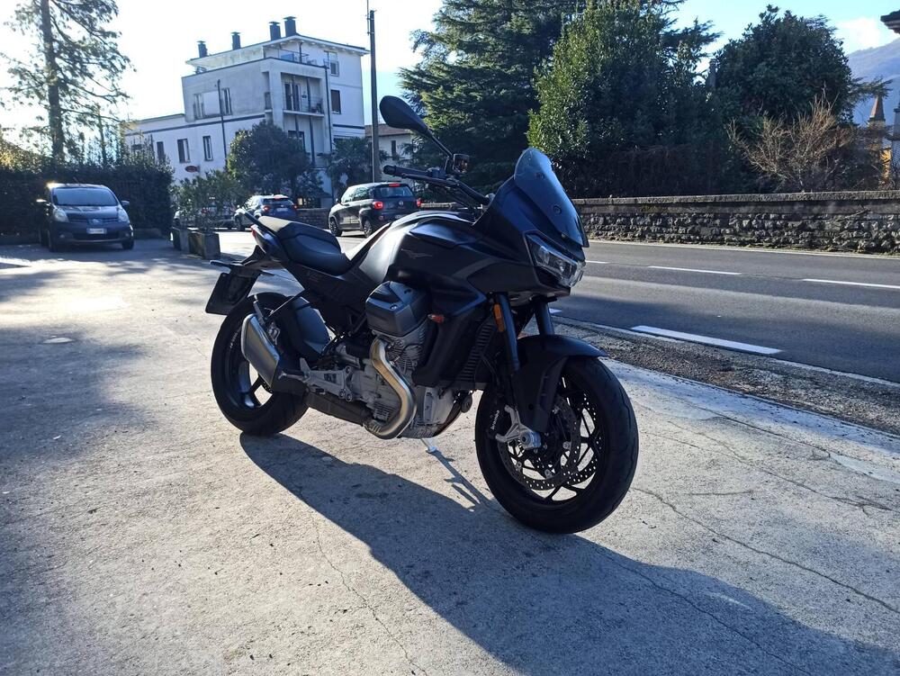 Moto Guzzi V100 Mandello (2025 - 26) (3)