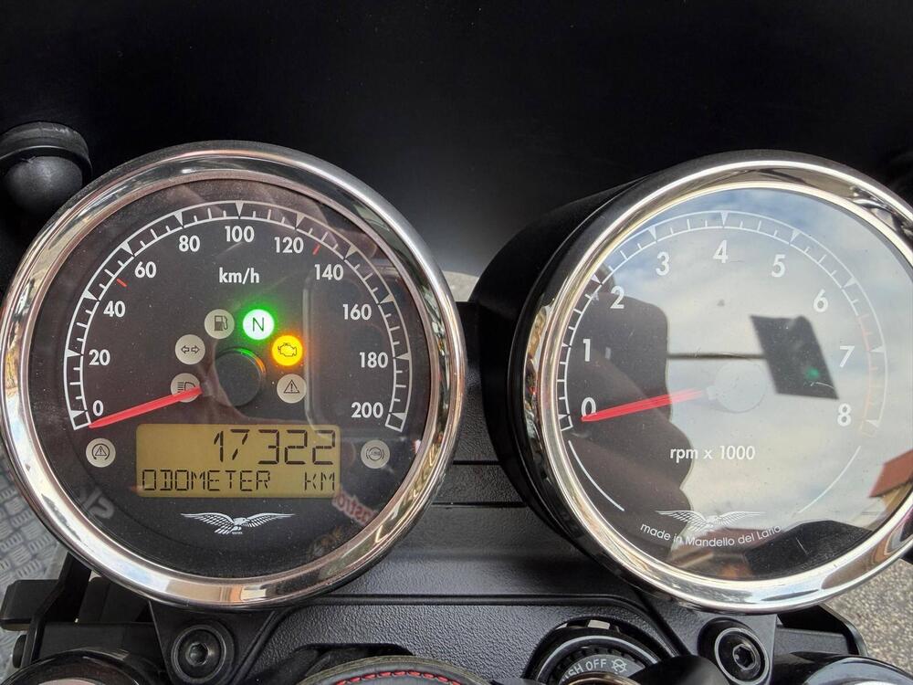 Moto Guzzi V7 Special (2021 - 24) (14)