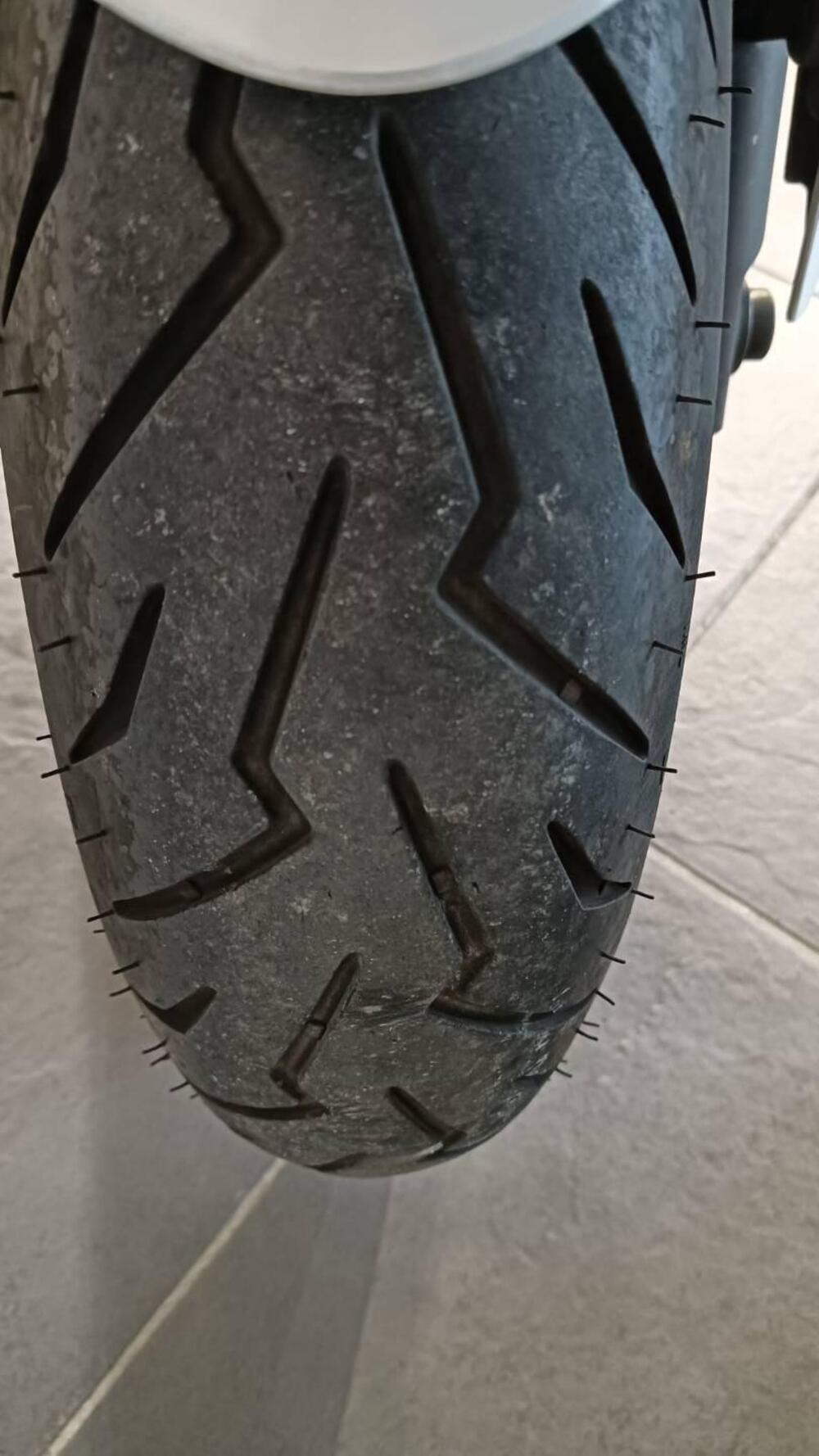 Kymco Xciting 300i R (2007 - 14) (10)