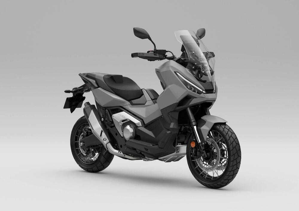 Honda X-ADV 750 (2025 - 26) (2)
