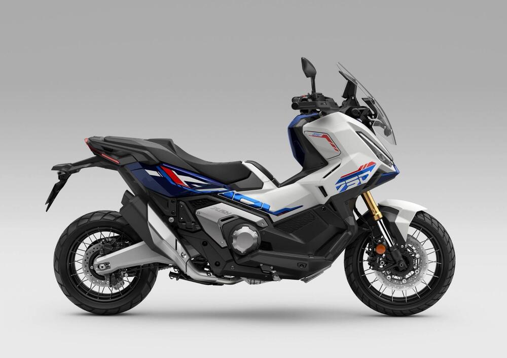 Honda X-ADV 750 (2025 - 26) (4)