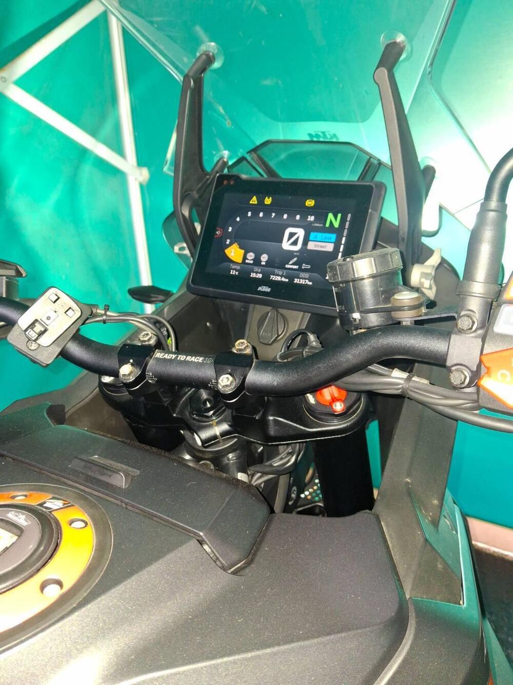 KTM 1290 Super Adventure S (2021) (5)