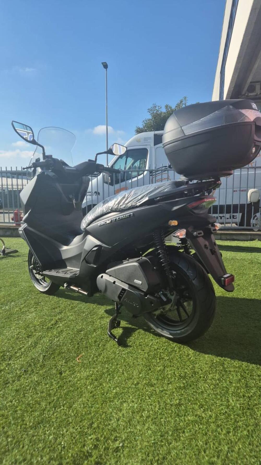 Kymco Skytown 125i (2024 - 26) (5)