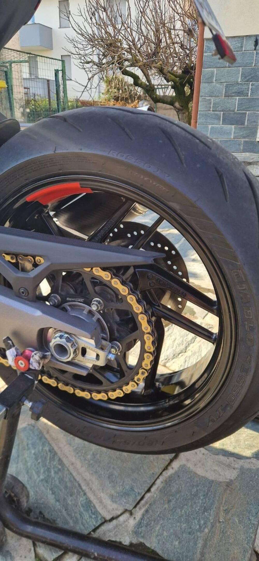 Ducati Monster 821 Stealth (2019 - 20) (7)