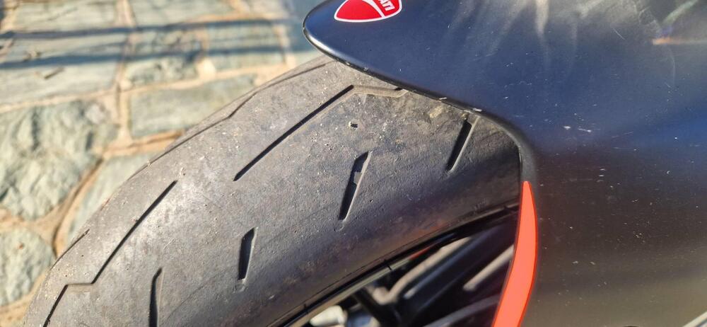 Ducati Monster 821 Stealth (2019 - 20) (13)