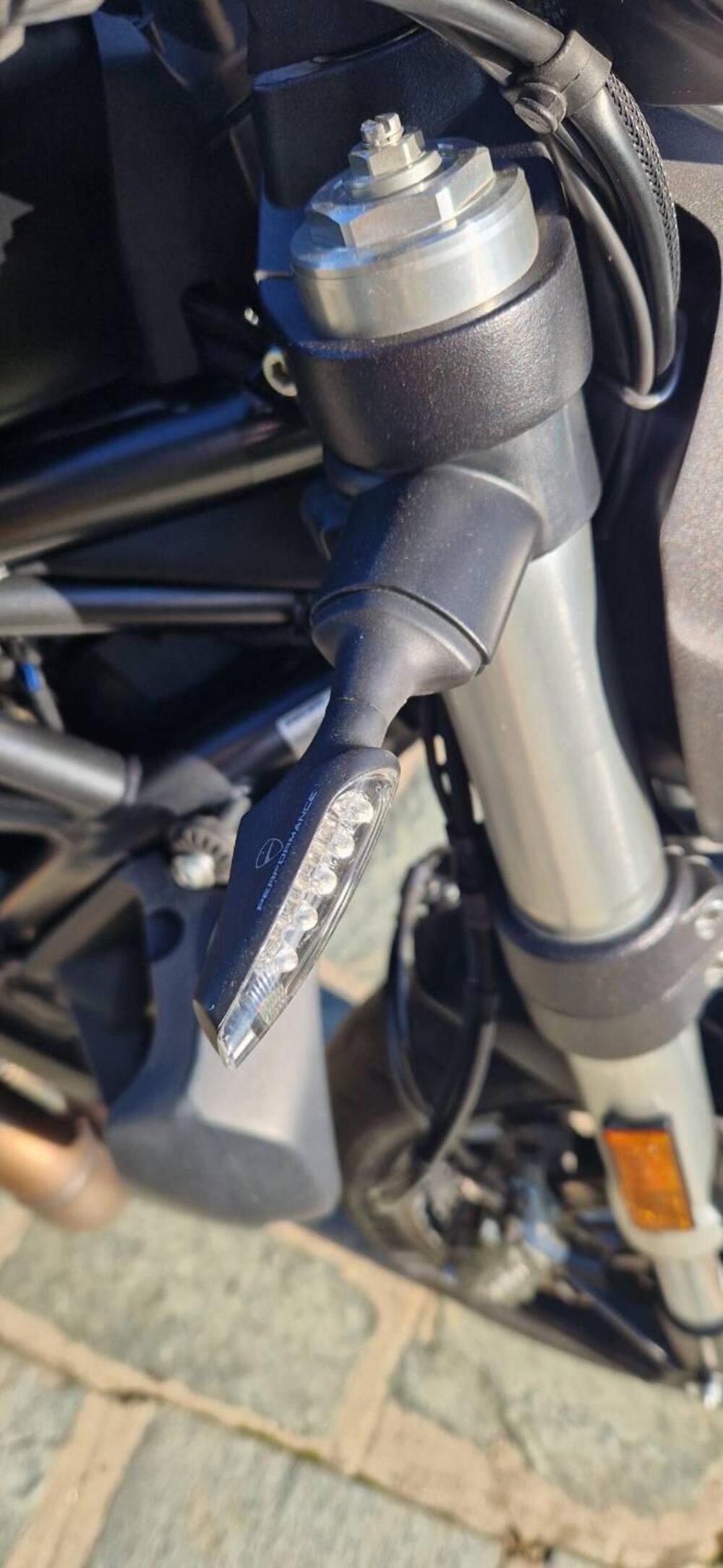 Ducati Monster 821 Stealth (2019 - 20) (15)