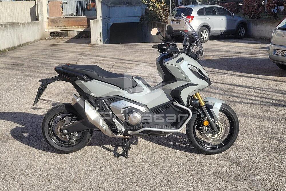 Honda X-ADV 750 DCT (2021 - 24) (4)