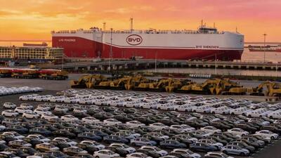 BYD punta in alto nel 2026: 1,3 milioni di vendite all&rsquo;estero e conquista dei mercati globali