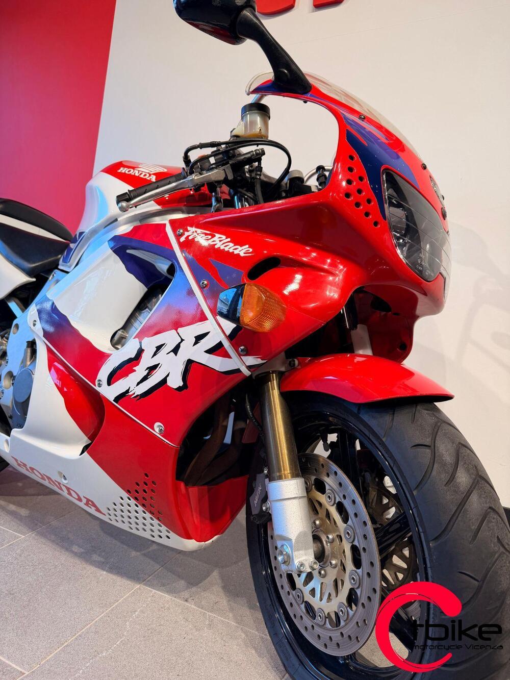 Honda CBR 900 RR (1994 - 95) (2)