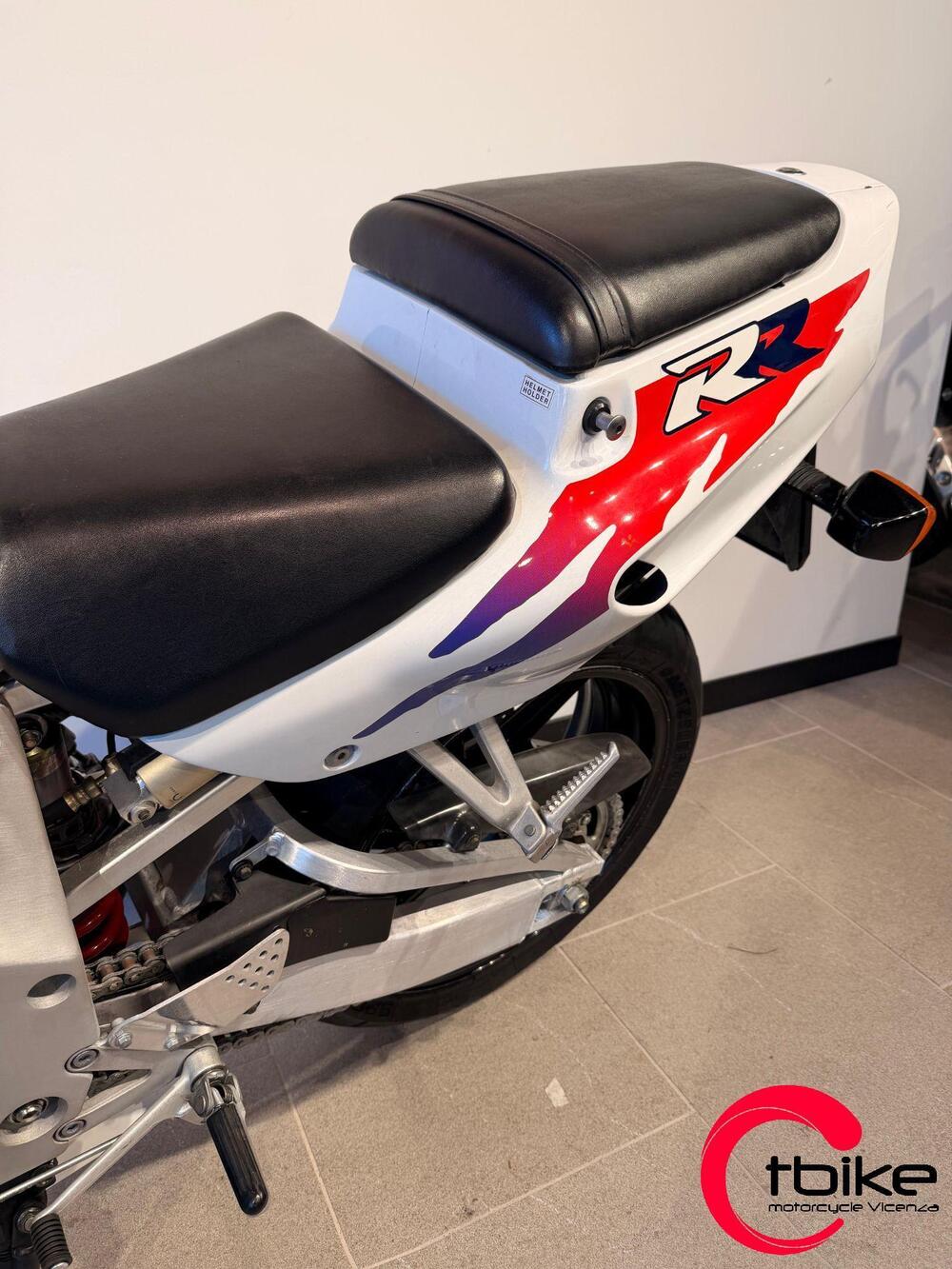 Honda CBR 900 RR (1994 - 95) (9)