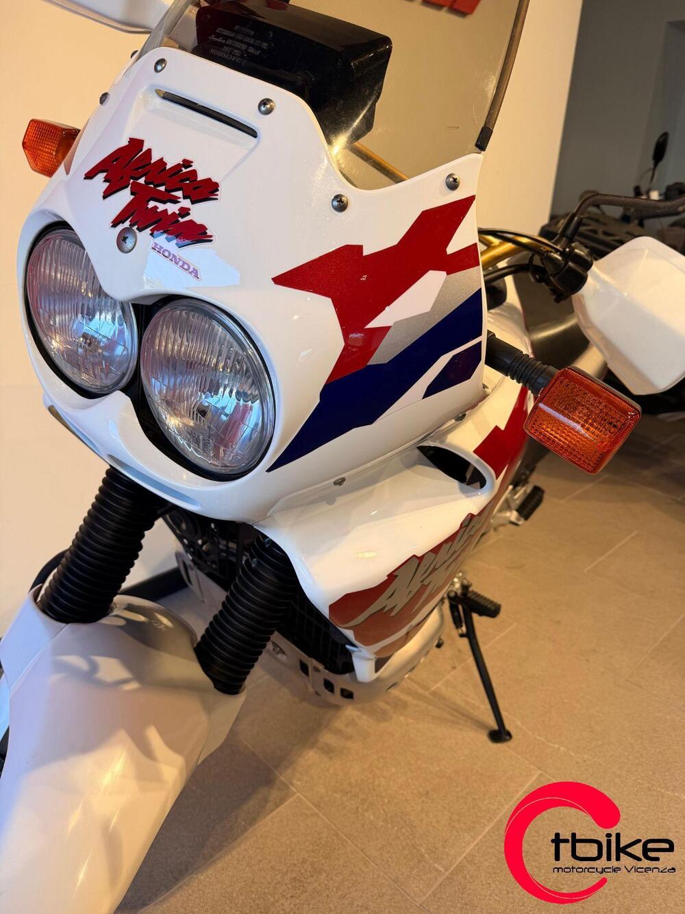 Honda Africa Twin XRV 750 (1996 - 02) (6)