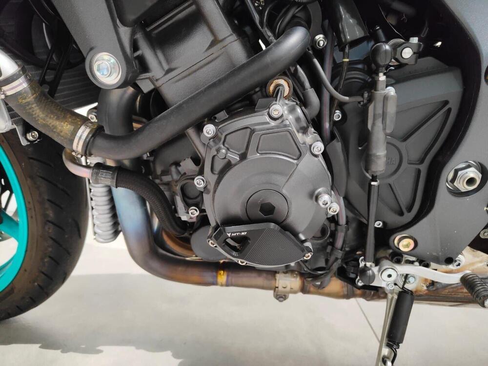 Yamaha MT-10 (2022 - 26) (5)