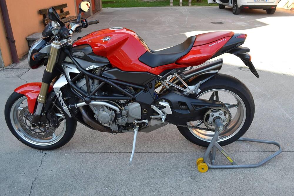MV Agusta Brutale 750 S (2002 - 06) (2)