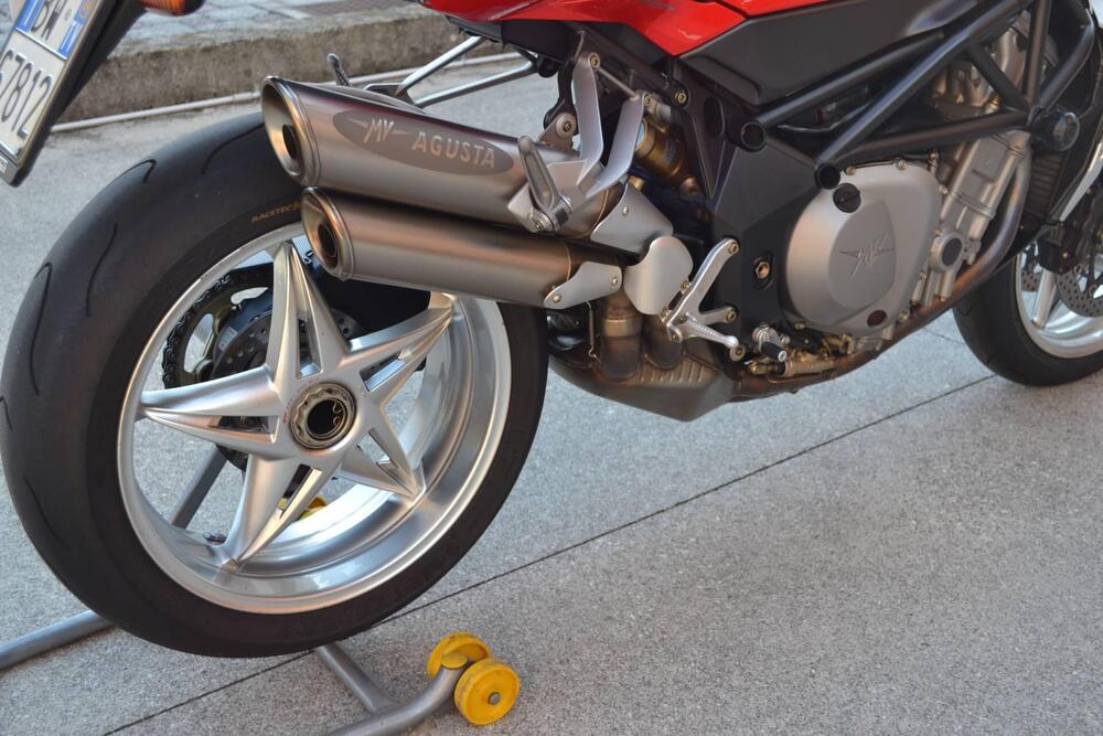 MV Agusta Brutale 750 S (2002 - 06) (4)