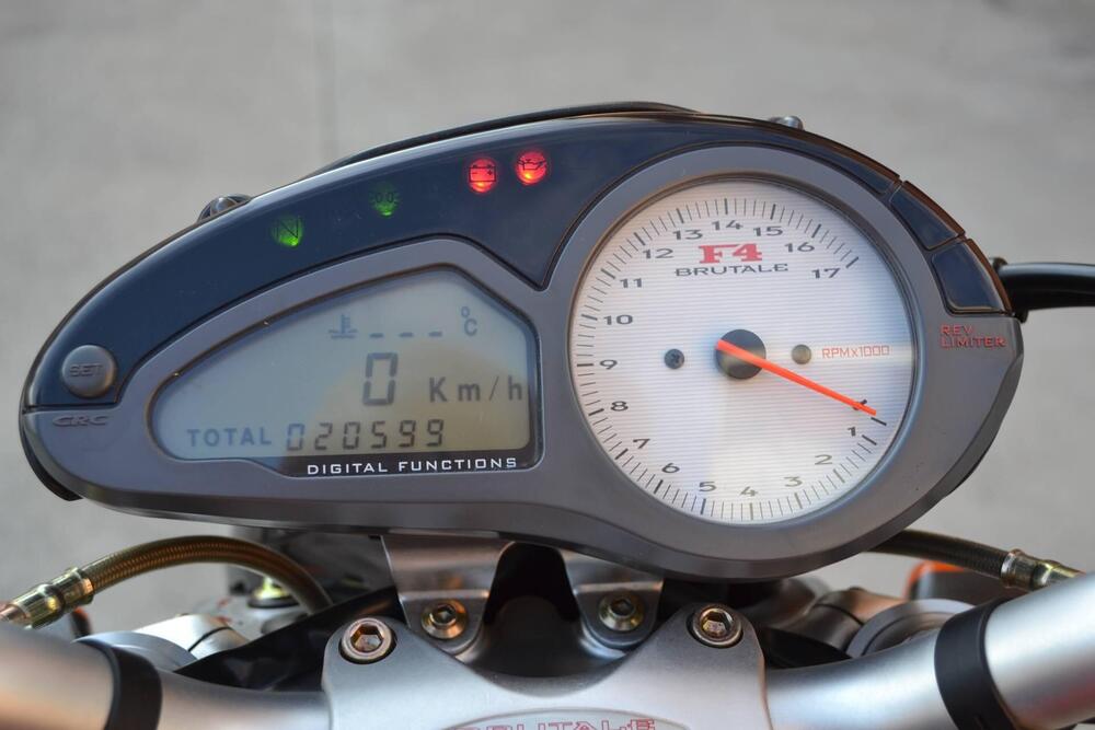 MV Agusta Brutale 750 S (2002 - 06) (7)