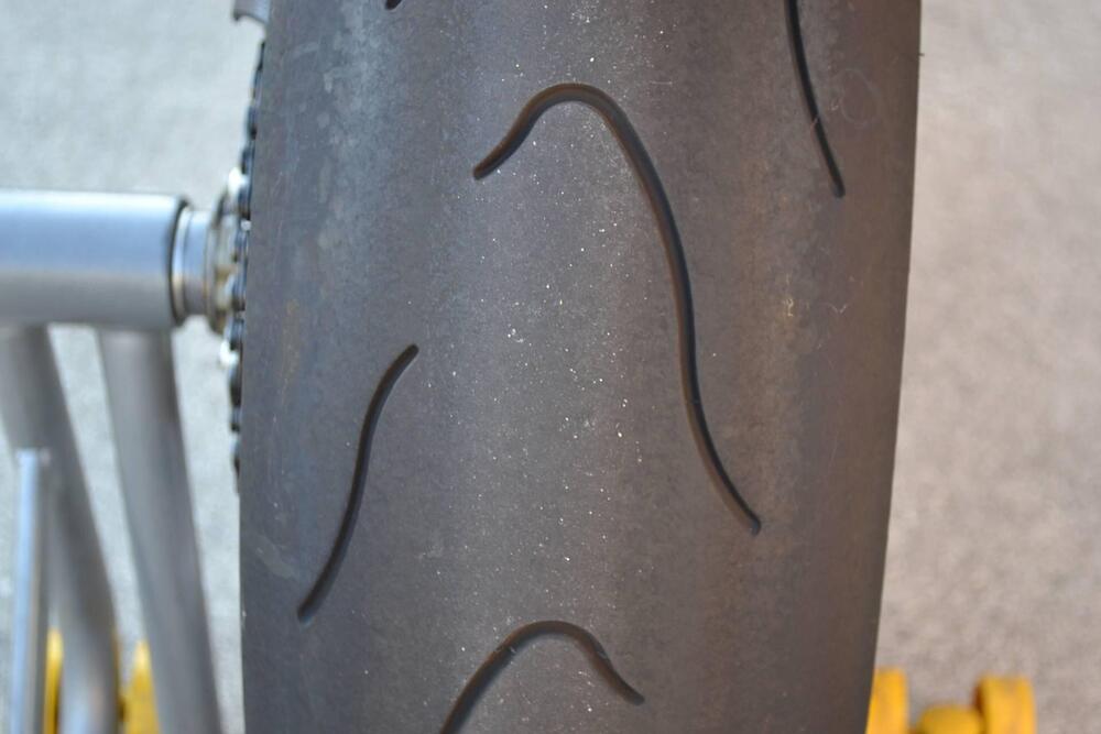 MV Agusta Brutale 750 S (2002 - 06) (11)