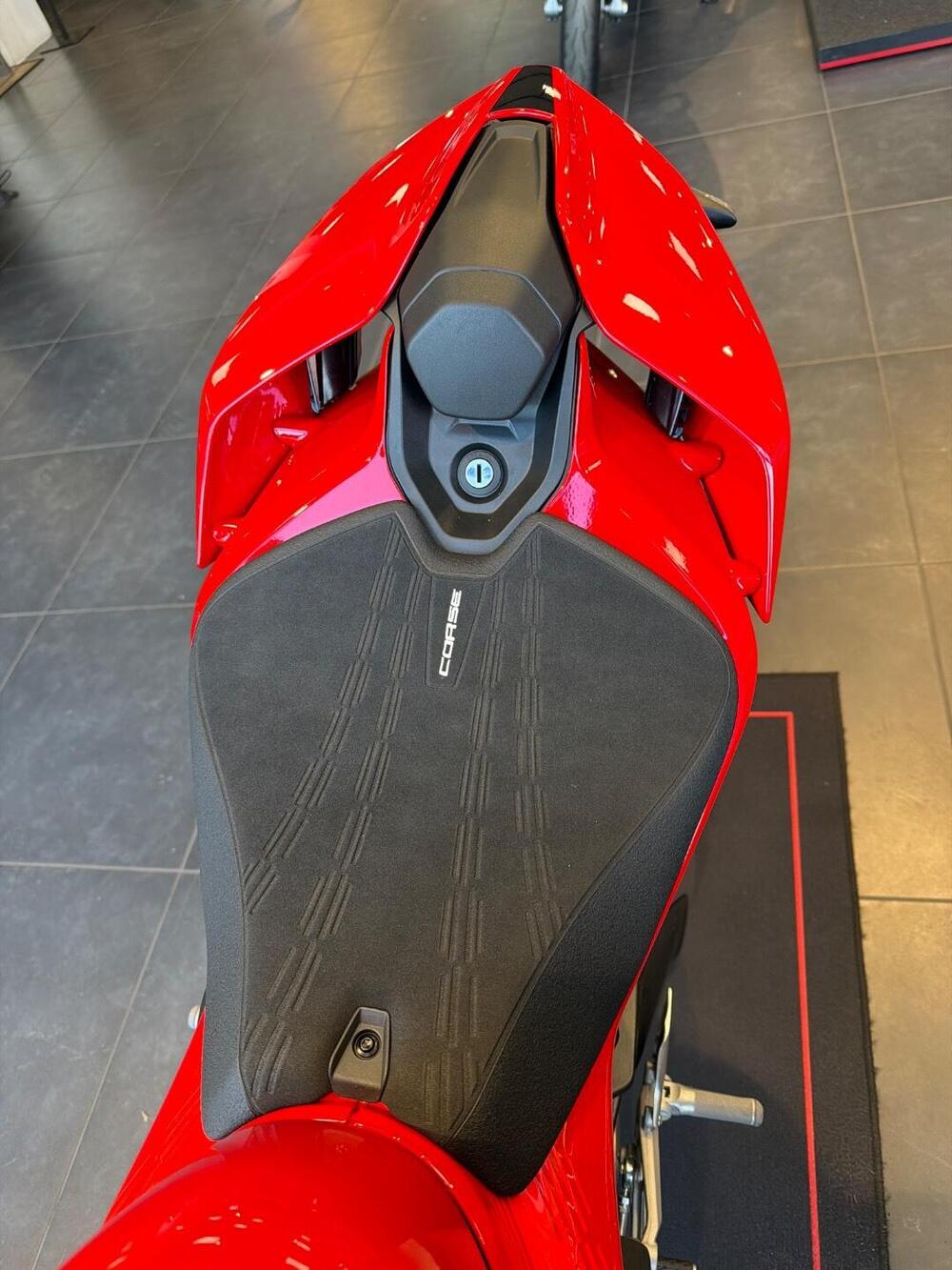 Ducati Panigale V4 S (2025 - 26) (11)