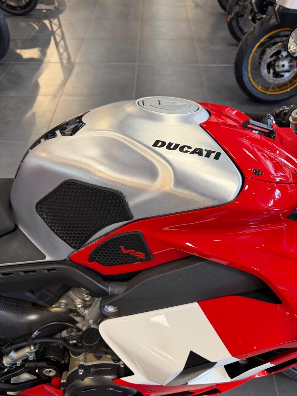 Ducati Panigale V4 R (2023 - 24) (7)
