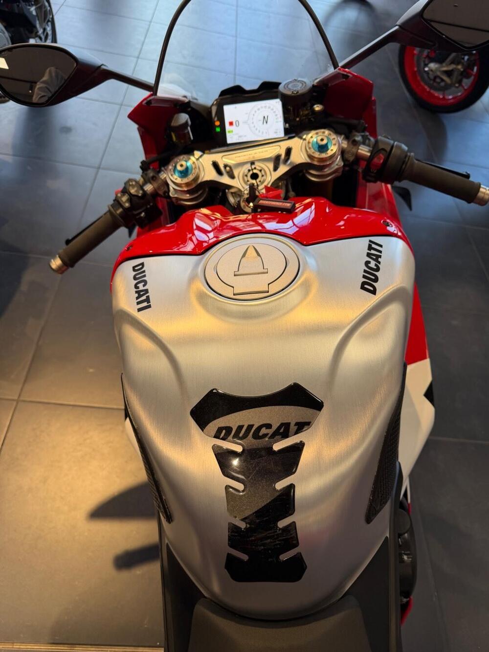 Ducati Panigale V4 R (2023 - 24) (11)
