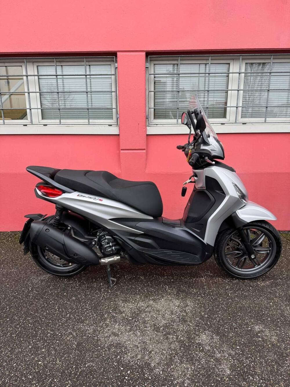 Piaggio Beverly 300 S ABS-ASR (2021 - 25)