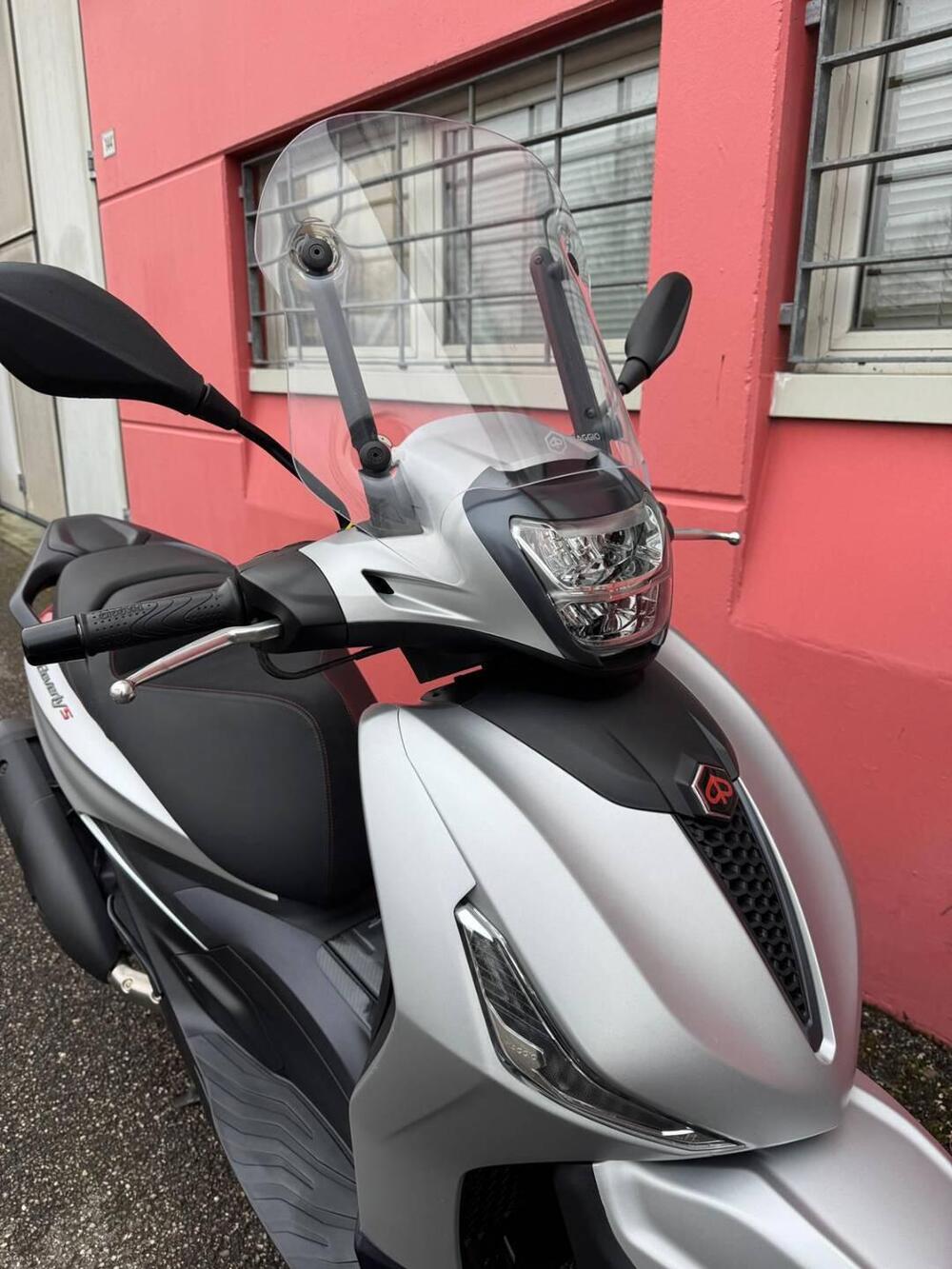 Piaggio Beverly 300 S ABS-ASR (2021 - 25) (3)