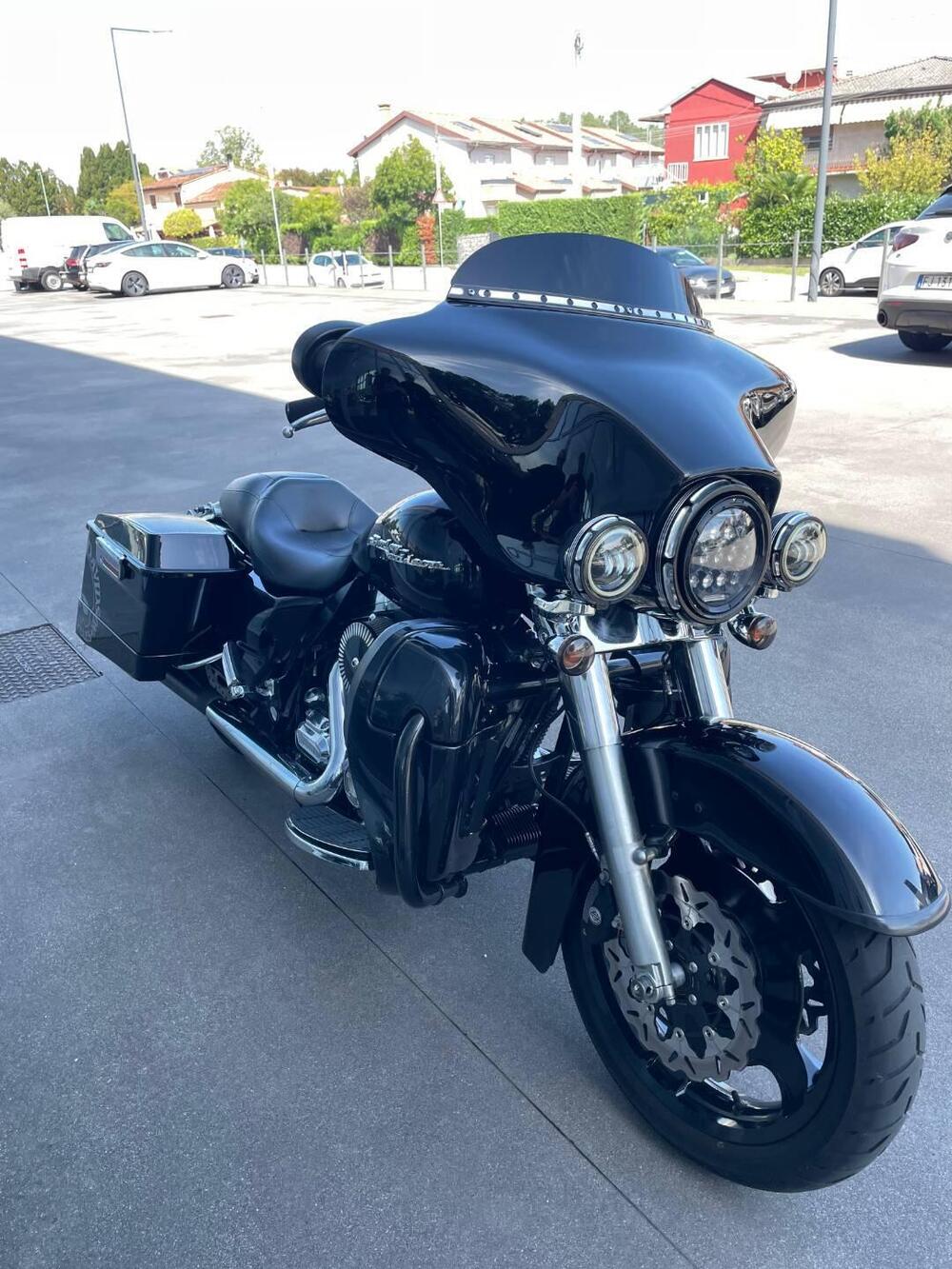 Harley-Davidson 1584 Street Glide (2008 - 10) - FLHX (6)