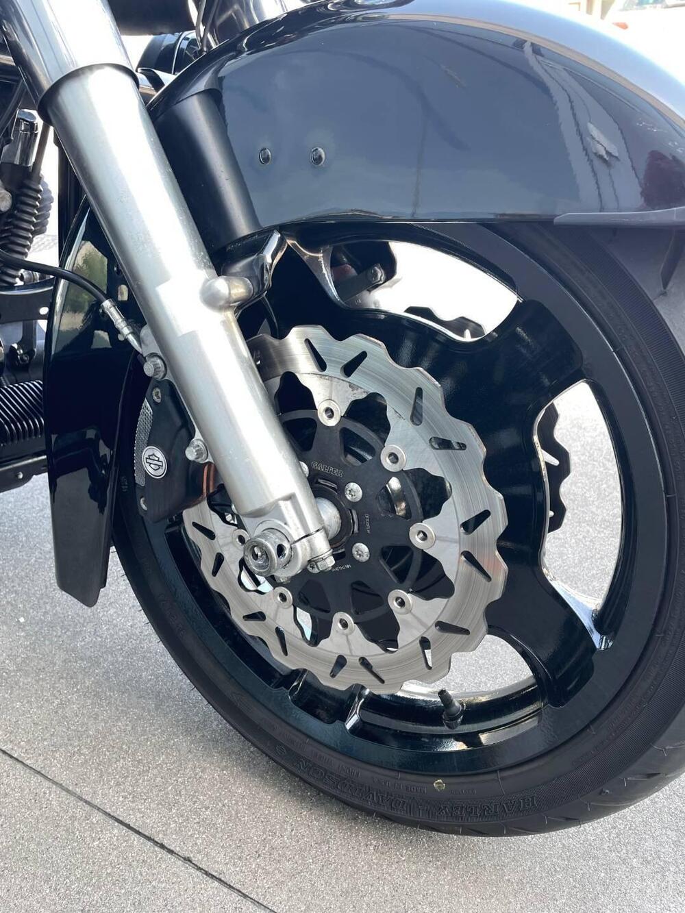 Harley-Davidson 1584 Street Glide (2008 - 10) - FLHX (7)