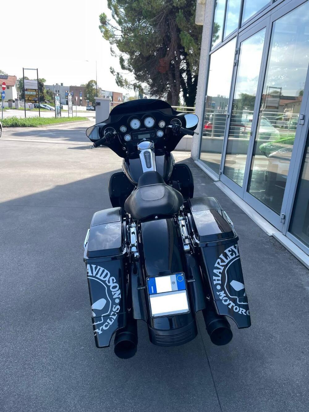 Harley-Davidson 1584 Street Glide (2008 - 10) - FLHX (10)